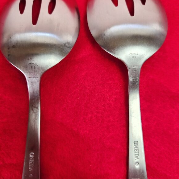 Oneida Slotted Serving Spoons Mooncrest Pattern 8" Set of 2 - Picture 7 of 9